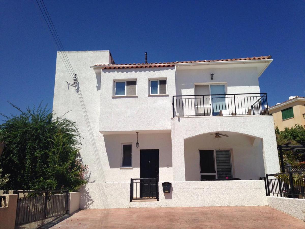 Villa Laurel Пейя Экстерьер фото